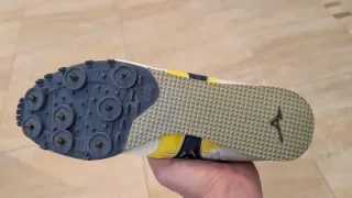 Zapatillas Clavos Mizuno Talla 42