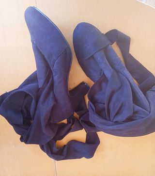 Botas tacón negras  3 Suisses