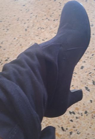 Botas tacón negras  3 Suisses