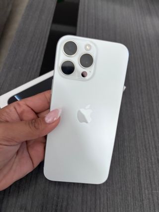 iPhone 16 Pro Max 1TB Plata