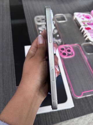 iPhone 16 Pro Max 1TB Plata