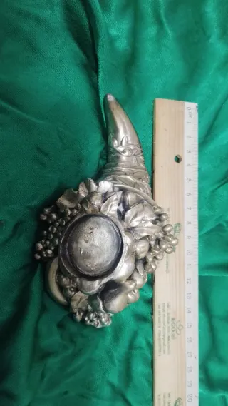 Doppio corno portafortuna in metallo argentato