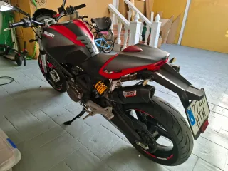 VENDO O CAMBIO Ducati Monster 696+ 2013 23600km