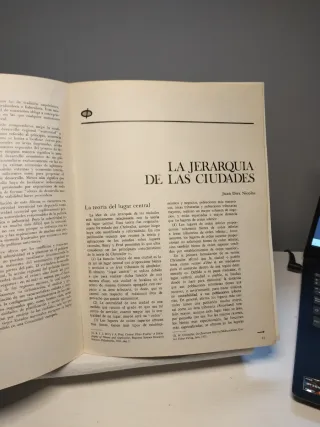 Ciudad y territorio. Revista de ciencia urbana