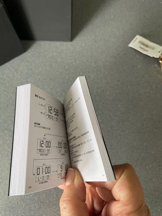 Reloj Armani Exchange Dorado rosa