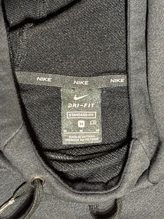 Nike Hoodie Nero Dri-Fit Taglia M – Logo Swoosh