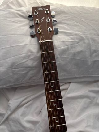 Guitarra Yamaha F310 como nueva