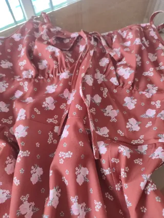 Vestido Shein floral marrón y rosa