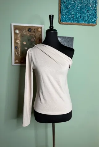 Top monospalla Stradivarius Beige L