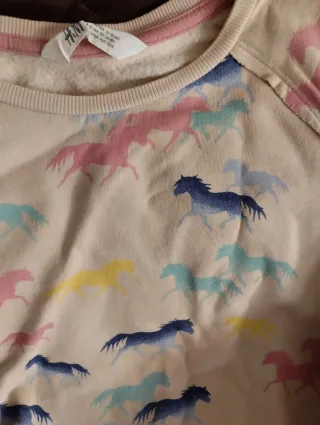 Felpe H&M cavalli multicolor e campanellino