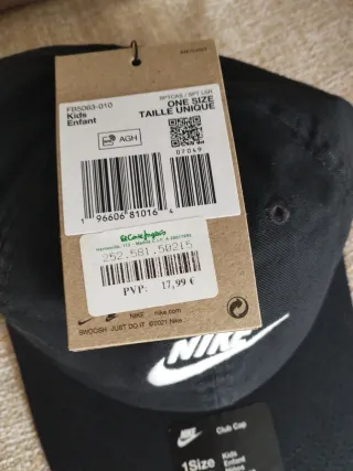 Gorra Nike Club Cap Niño Negra Talla Única.