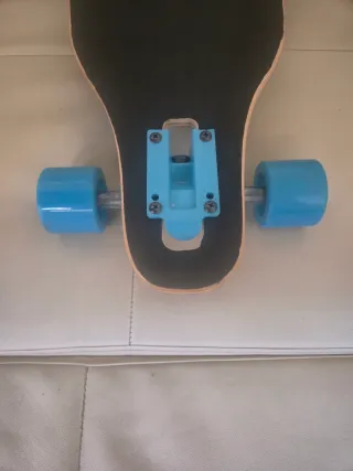 Longboard Apollo Drop-Through Negro/Azul