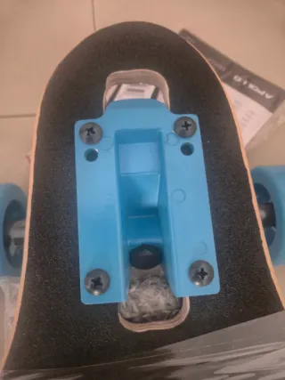 Longboard Apollo Drop-Through Negro/Azul