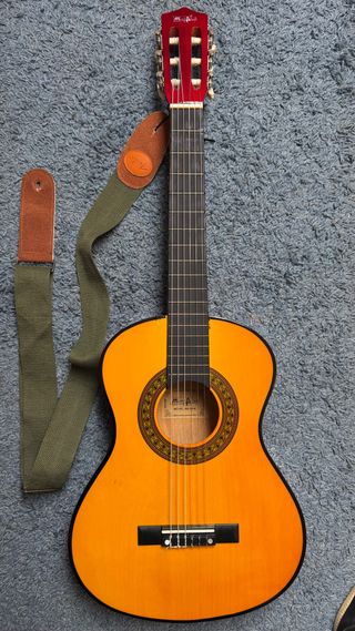 Guitarra Española Cadete + Funda y Colgador