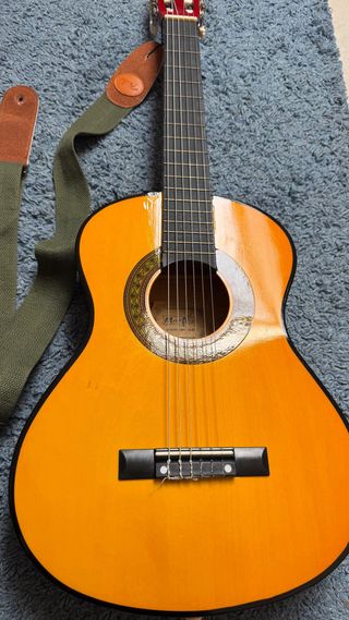 Guitarra Española Cadete + Funda y Colgador