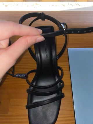 Tacones NUEVOS negros bajitos de tiras