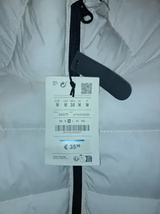 abrigo pull y bear sin estrenar