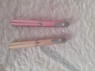 2 plumas recargables sin estrenar