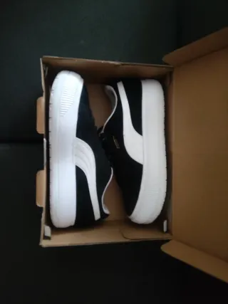 Zapatillas PUMA SUEDE MAYU Negras/Blancas