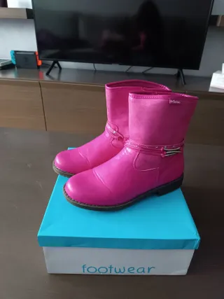 Botas Tuc Tuc rosas con estrellas