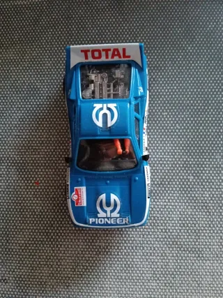 Scalextric Lancia Rally 037 Azul