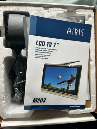 TV LCD Airis 7 M203