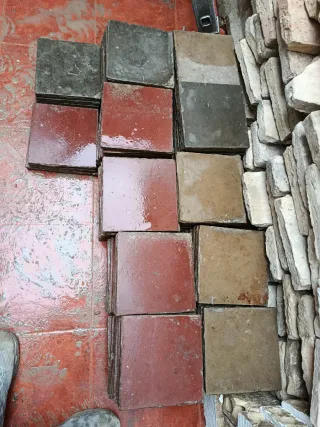 Lozas antiguas lisas