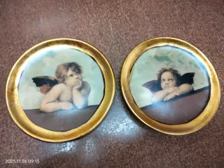 Coppie di piattini decorativi con angeli I puttini