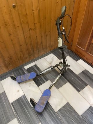 Patinete infantil con luces