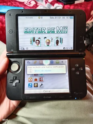 Nintendo 3DS XL Nero/Blu con caricatore e stilo