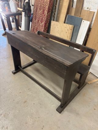 Pupitre antiguo de madera