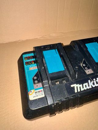 Cargador Doble Batería Makita