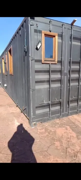 Hermosa Casa de 3 contenedores