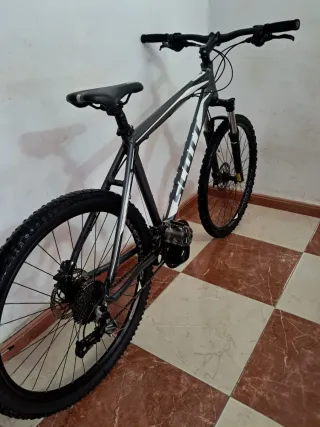 OCASION! Scott Ultraligera y como nueva Mtb 26"
