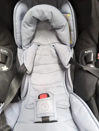 Silla coche Kiddy Evoluna + reductor RECIEN NACIDO