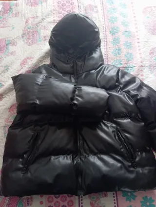 Chaqueta acolchada negra