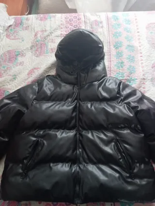 Chaqueta acolchada negra