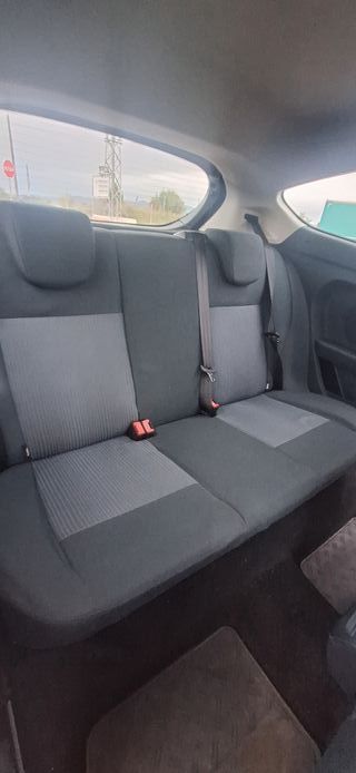 Ford Fiesta 1.6 tdci 95 cv trend. Financiable.