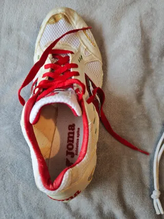 Joma Athletic Spike – Zapatillas de clavos