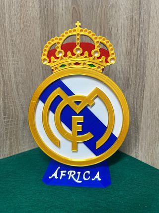 ESCUDO REAL MADRID PERSONALIZADO EN 3D