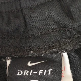 Pantalón deportivo Nike Dri-Fit negro