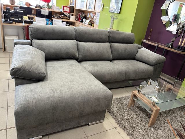 Sofá chaise longue gris extraíble