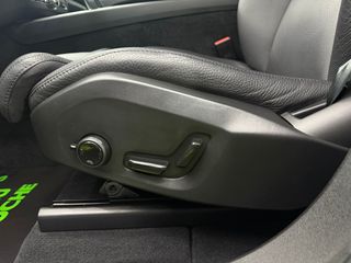 VOLVO XC60 2023 PLUS DARK