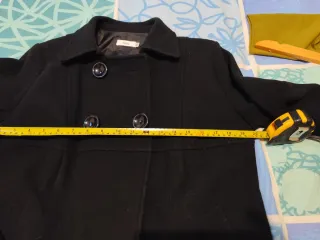 Abrigo de lana negro