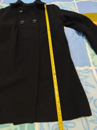 Abrigo de lana negro