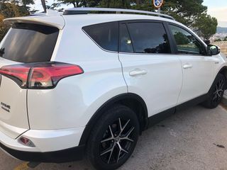 Toyota RAV4 Hybrid Feel 2016 - Muy Cuidado