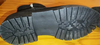 Botas de mujer negras nuevas a estrenar