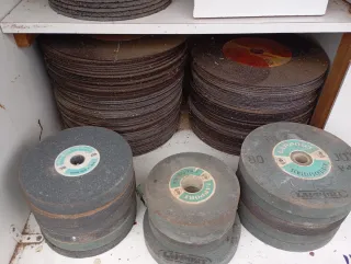 Lote Lijas y Discos Abrasivos
