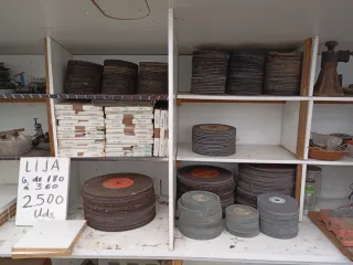 Lote Lijas y Discos Abrasivos