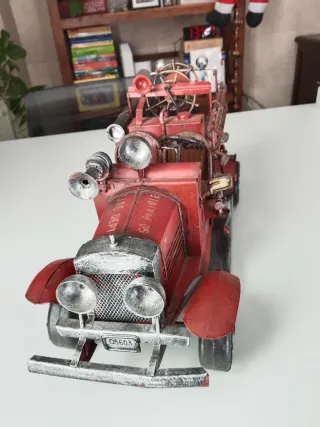 Camión Bomberos Antiguo Rojo